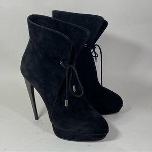 Alexander McQueen Lace Up Ankle Boots 35